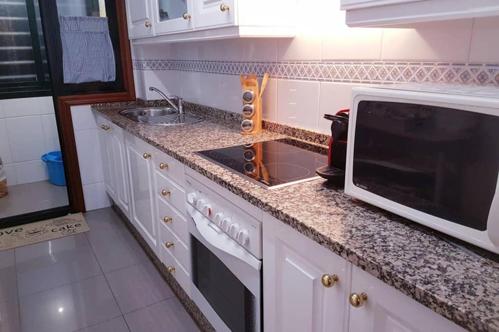 Apartamento Completo Con Parking Privado Y Wifi En San Roque Vigo Exteriér fotografie